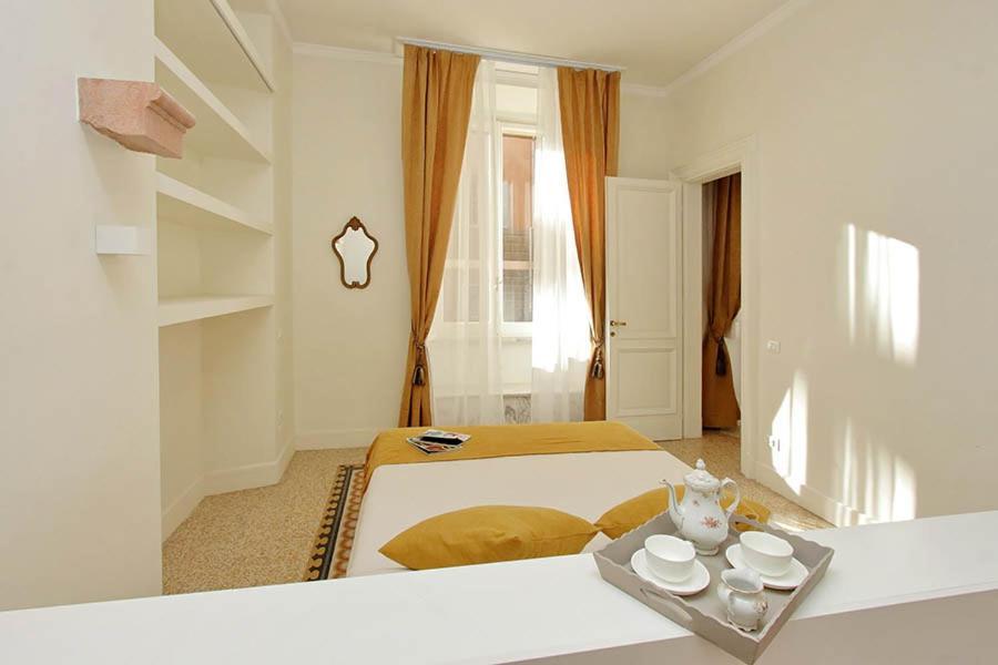 Elegant Apartment In The Heart Of Rome-Navona Area エクステリア 写真