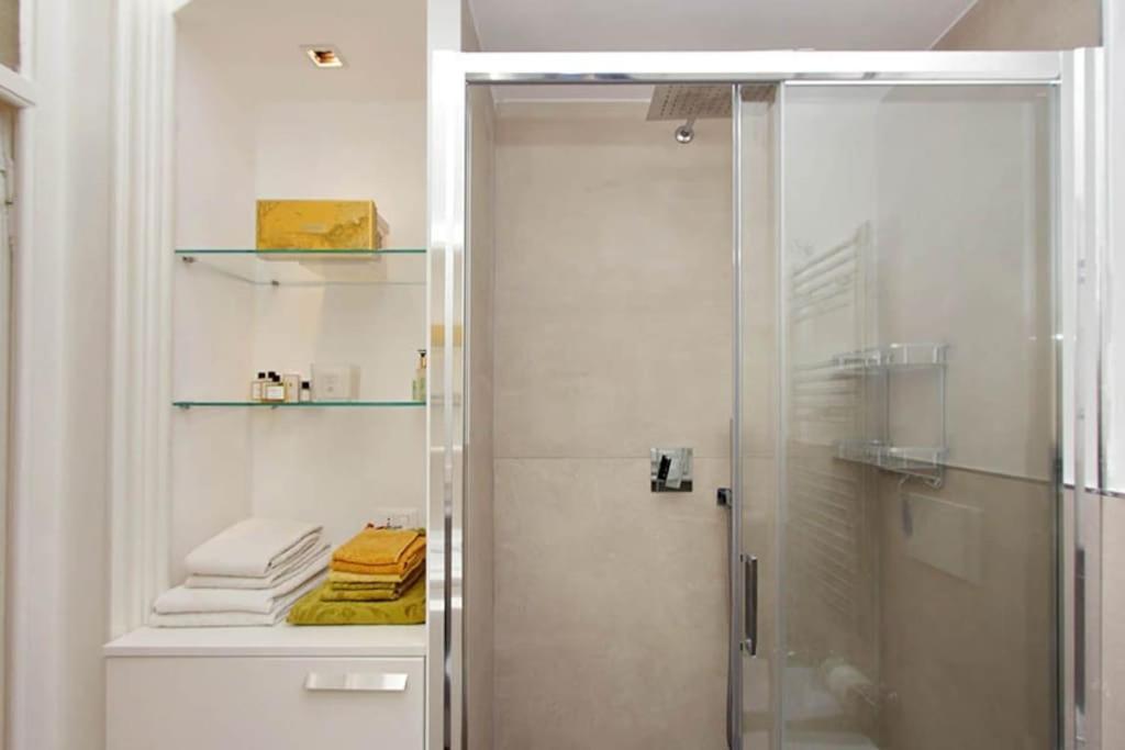 Elegant Apartment In The Heart Of Rome-Navona Area エクステリア 写真