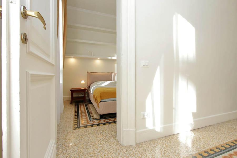 Elegant Apartment In The Heart Of Rome-Navona Area エクステリア 写真